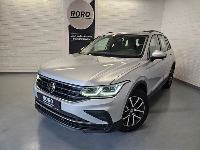 Volkswagen Tiguan 2.0 TDI Life + ACC/Navi/Scheckheft/Pano