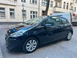 Peugeot 208 1.0 Access PureTech 68,Klima - blaue Peugeot 208