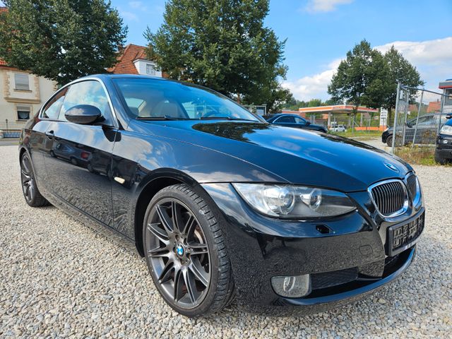 BMW 330i  Coupe  M  Technik  Xenon Leder Tempomat