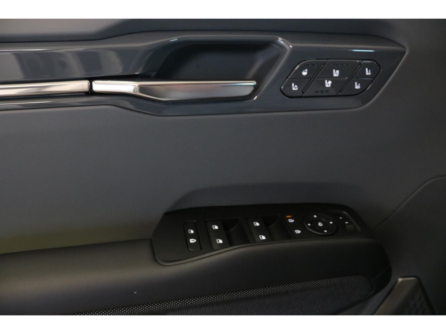 Fahrzeugabbildung Kia EV9 GT-Line AWD Kamera 6-Sitze Panoramadach LED