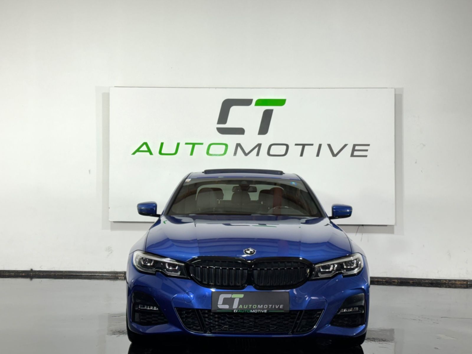 BMW 330i xDrive M-Sportpaket Aut. **60.000KM* imagem 3