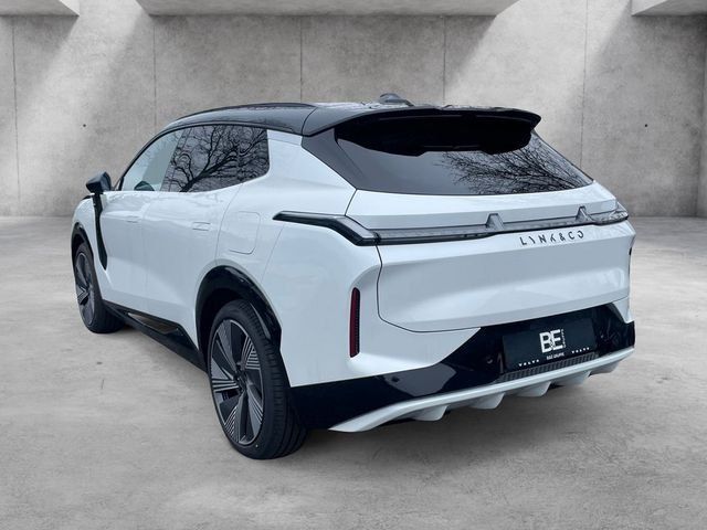Lynk&Co 08 More Plug-In Hybrid 200km elektr. Reichweite imagem 3