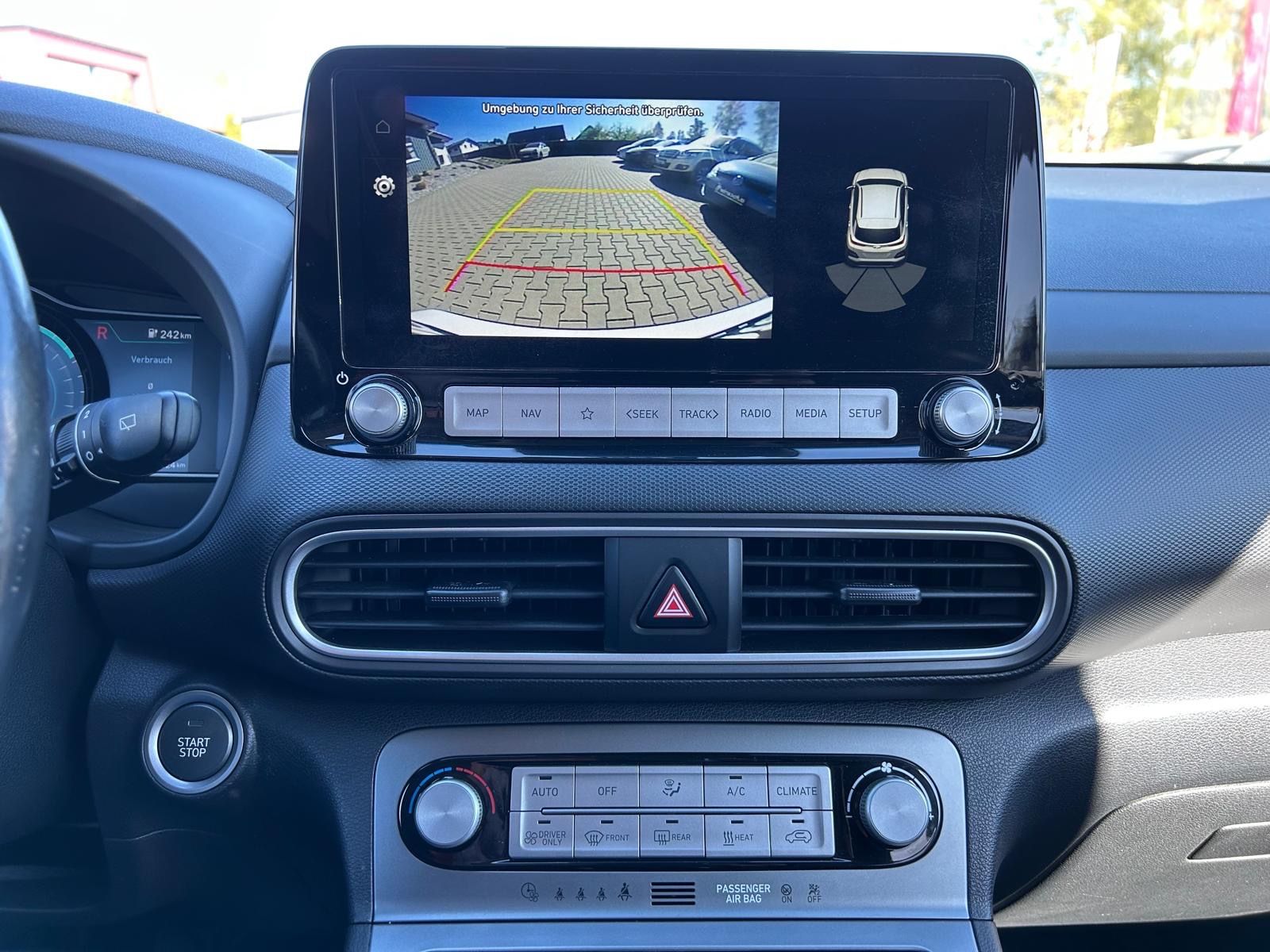Fahrzeugabbildung Hyundai Kona Style Elektro°64 kWh°Kamera°LED°Navi°