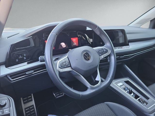 Golf VIII 2.0 TDI DSG ACTIVE LED+ACC+NAVI.+SIHZ+