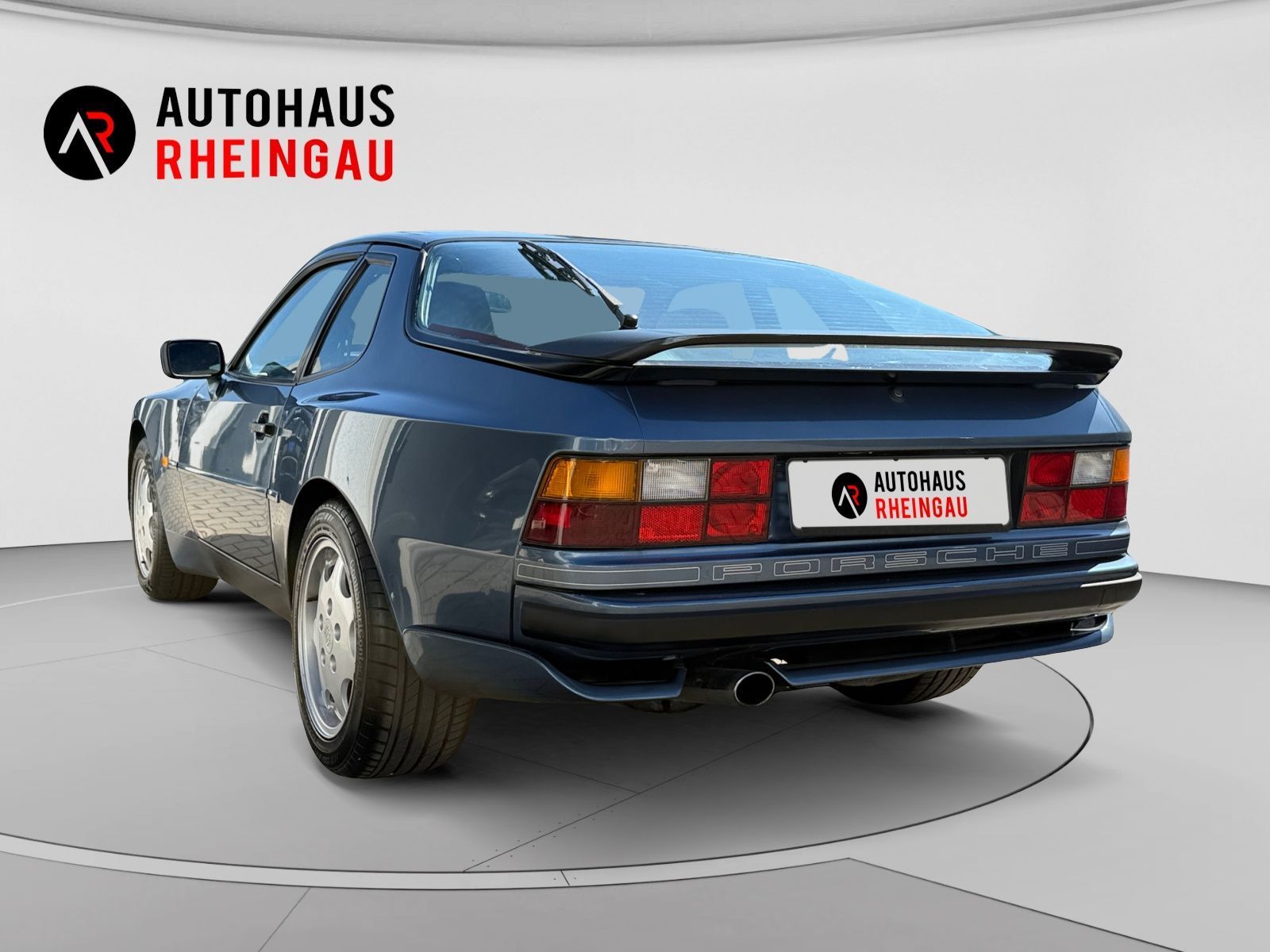Fahrzeugabbildung Porsche 944 Turbo