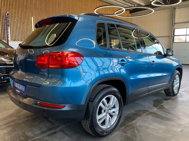 Volkswagen Tiguan  *1.HAND*PANO*BI-XENON*SHZ*TEMP*NAVI*