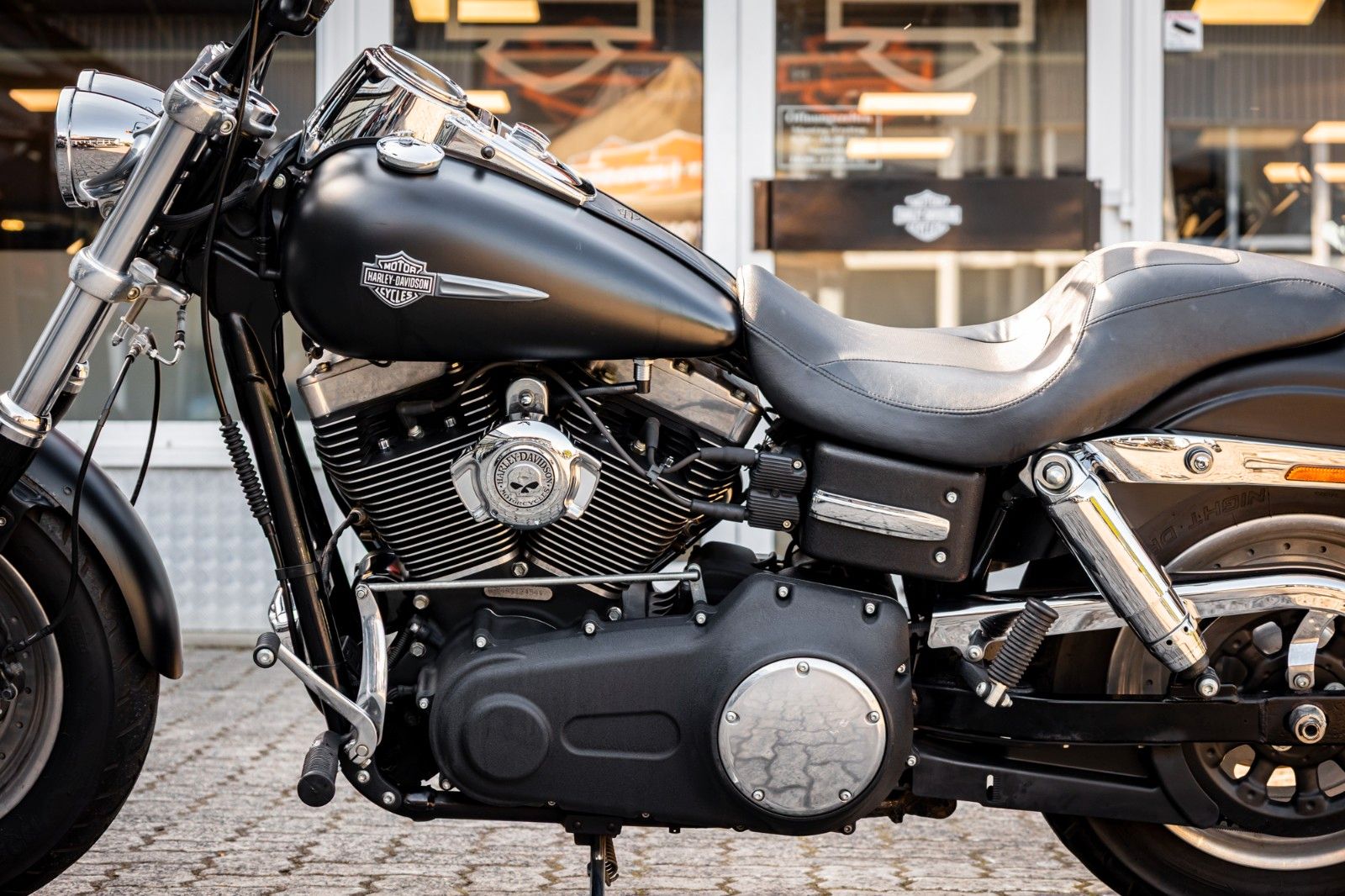 Fahrzeugabbildung Harley-Davidson DYNA FAT BOB FXDF 96 CUI - Ape -