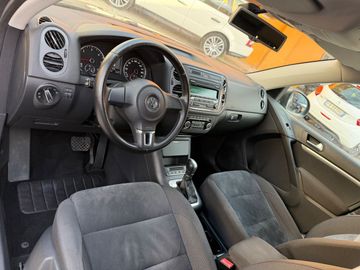 Volkswagen Tiguan - 9