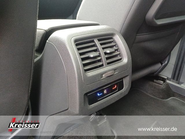 Touran 1.5 TSI Highline NAV/RFK/SHZ/ACC/AHK/PANO