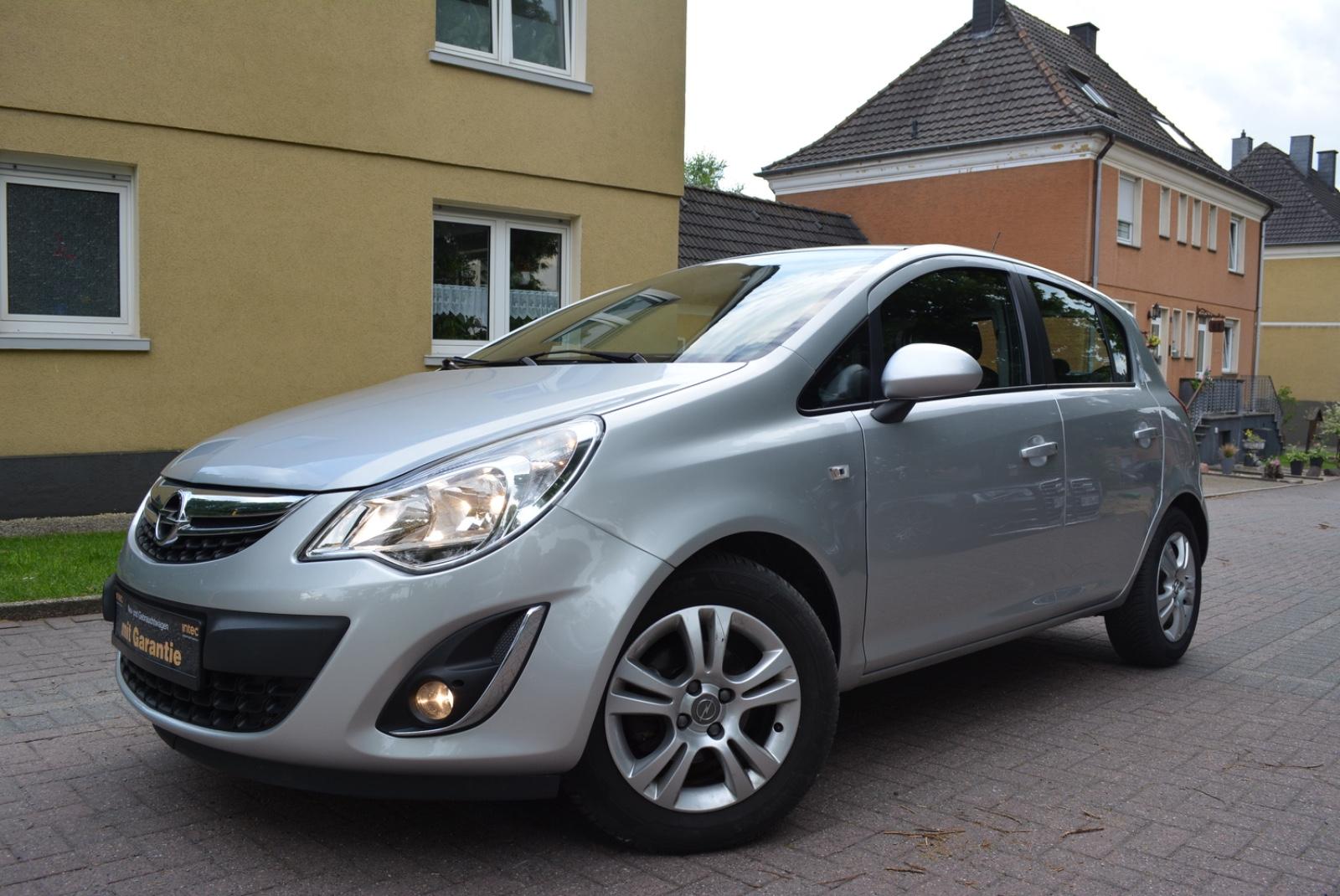 Opel Corsa D Active*1.Hand*Garantie*TÜV NEU*