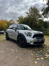 MINI Countryman Cooper S - silberne MINI Cooper S Countryman