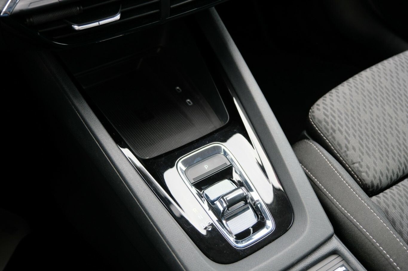 Octavia 2.0 TDi AHK LED ACC KESSY