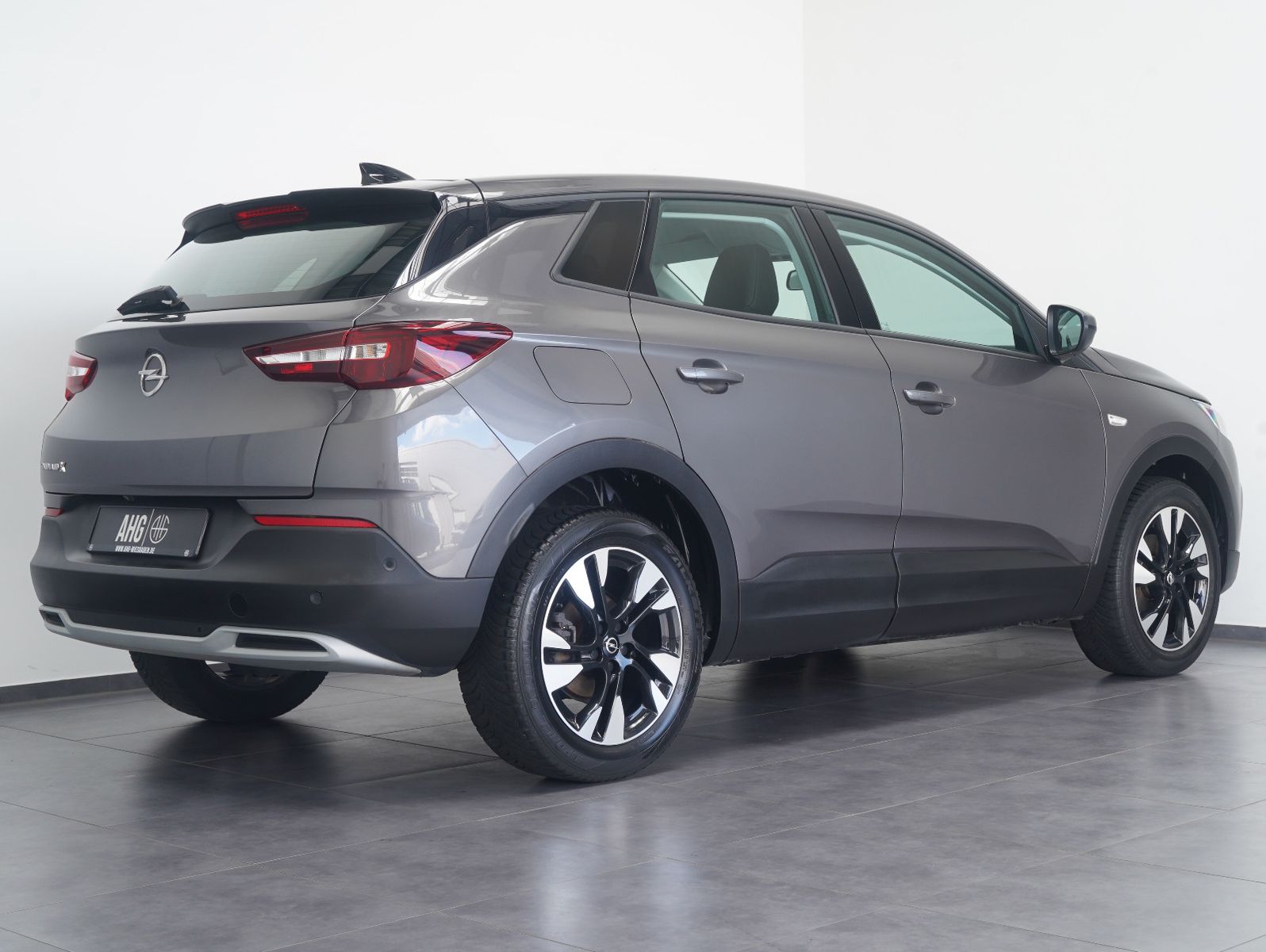 Fahrzeugabbildung Opel Grandland (X) 1.2 Turbo Elegance NAVI/LED/KAMERA