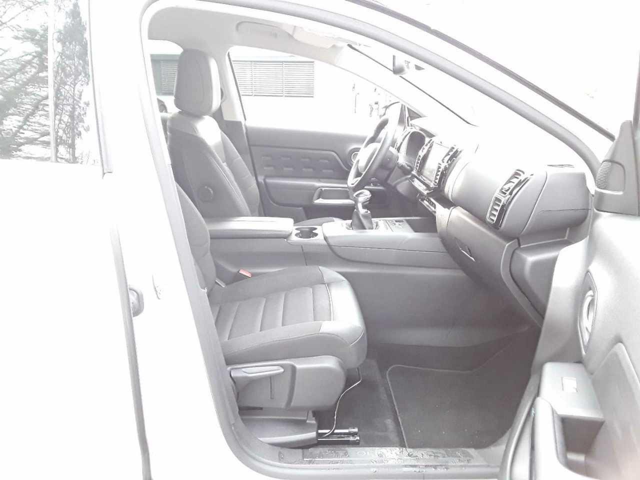 Citroën C5 Aircross Feel Pack Teilleder 1. Hand