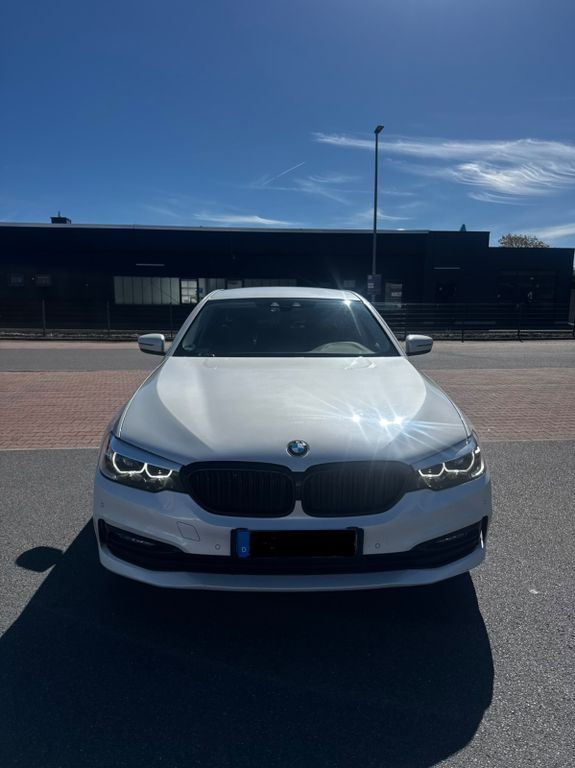 Image of BMW 530
