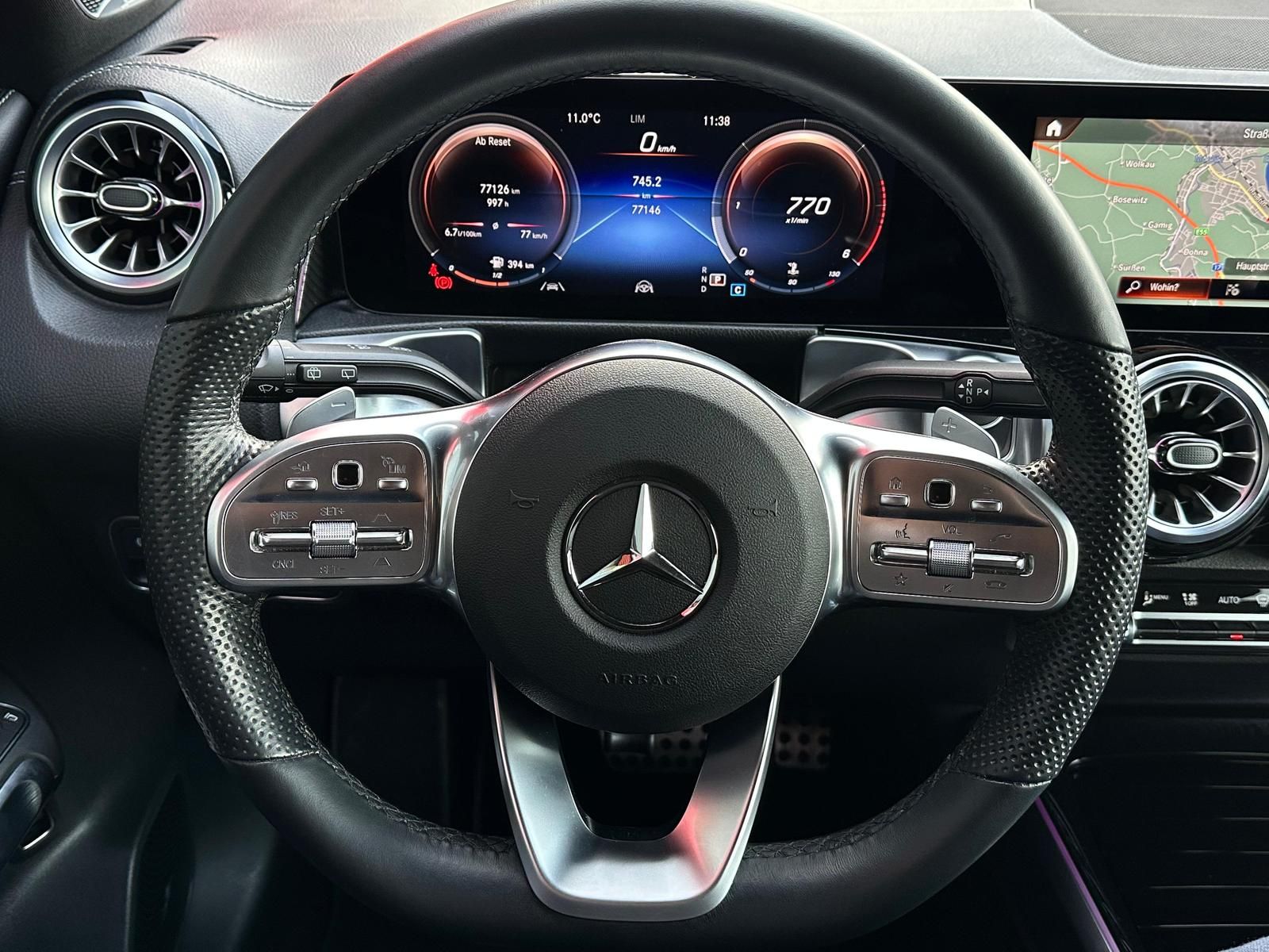 MERCEDES-BENZ GLB 220d AMG NIGHT PAKET 4M ACC#SHZ#SH#CAM#LED - Image 11