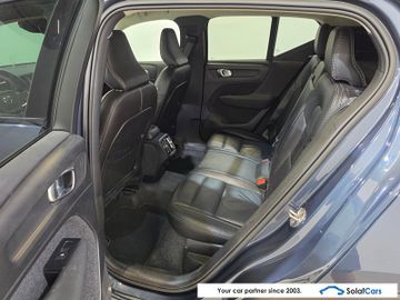 Volvo XC40 - 12