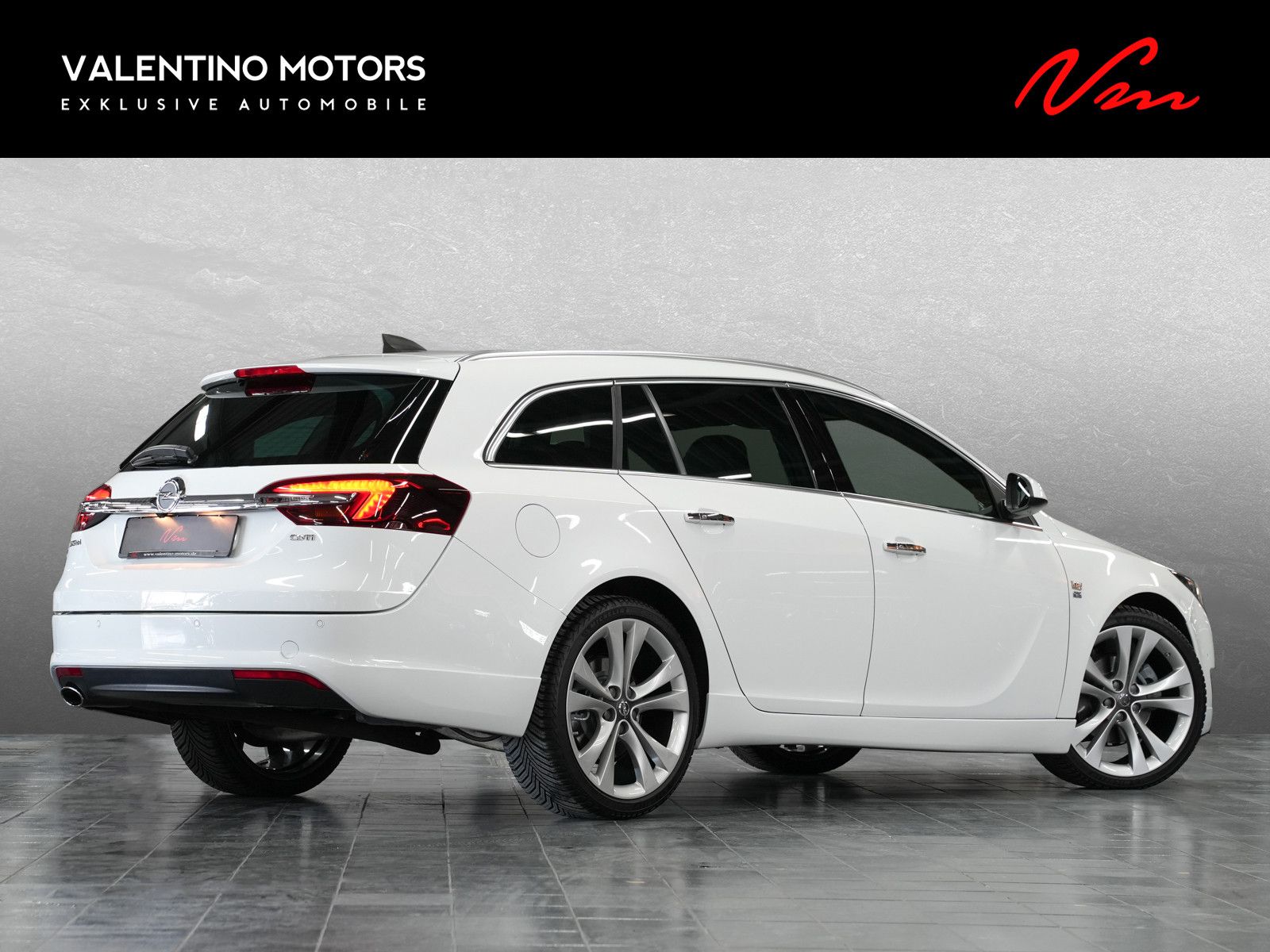 Fahrzeugabbildung Opel Insignia Business Innovation - OPC-Line|20 Zoll