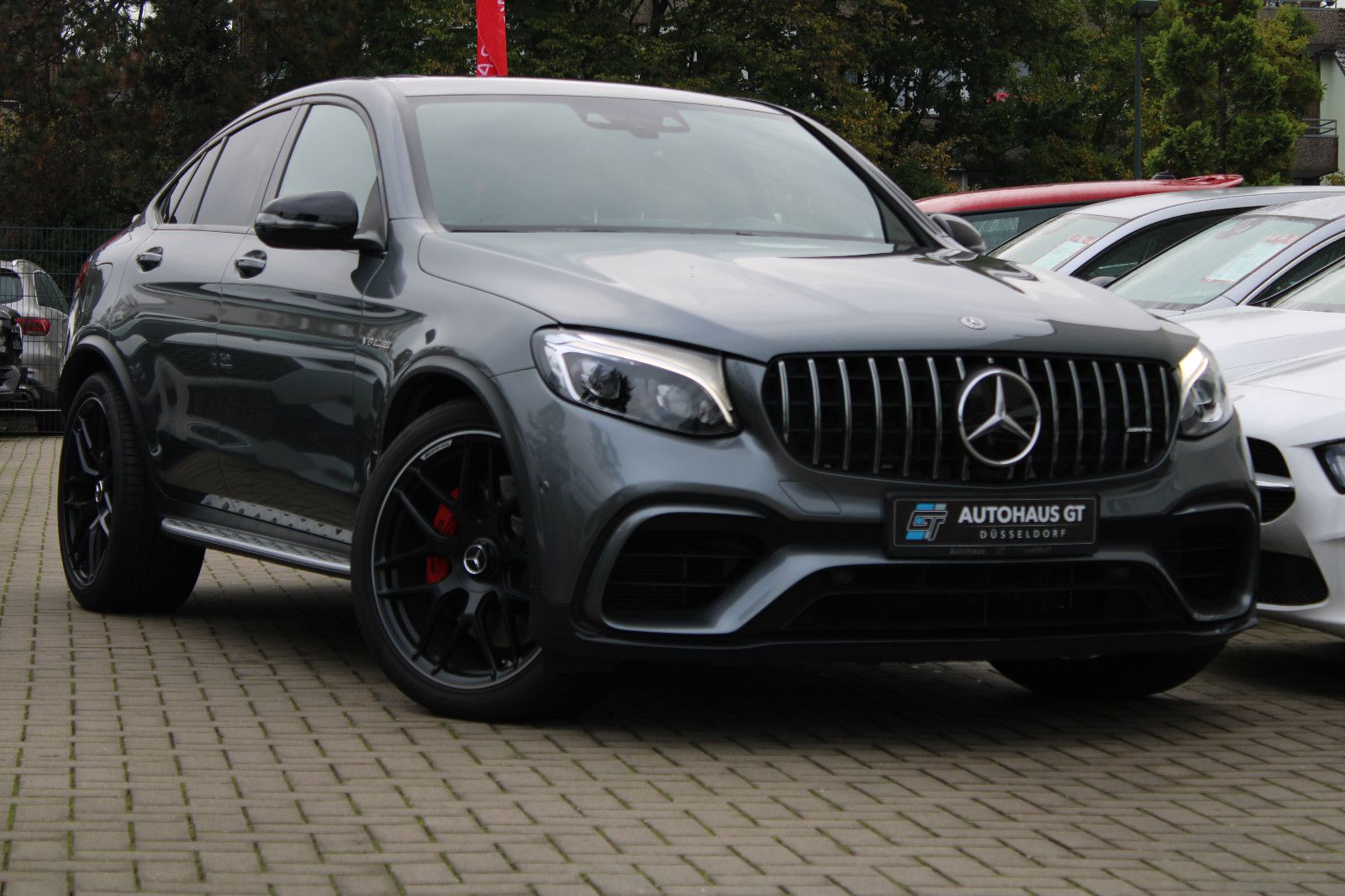 MERCEDES-BENZ GLC 63 S AMG 4Matic+/Night/Glasd/Distron/Kamera