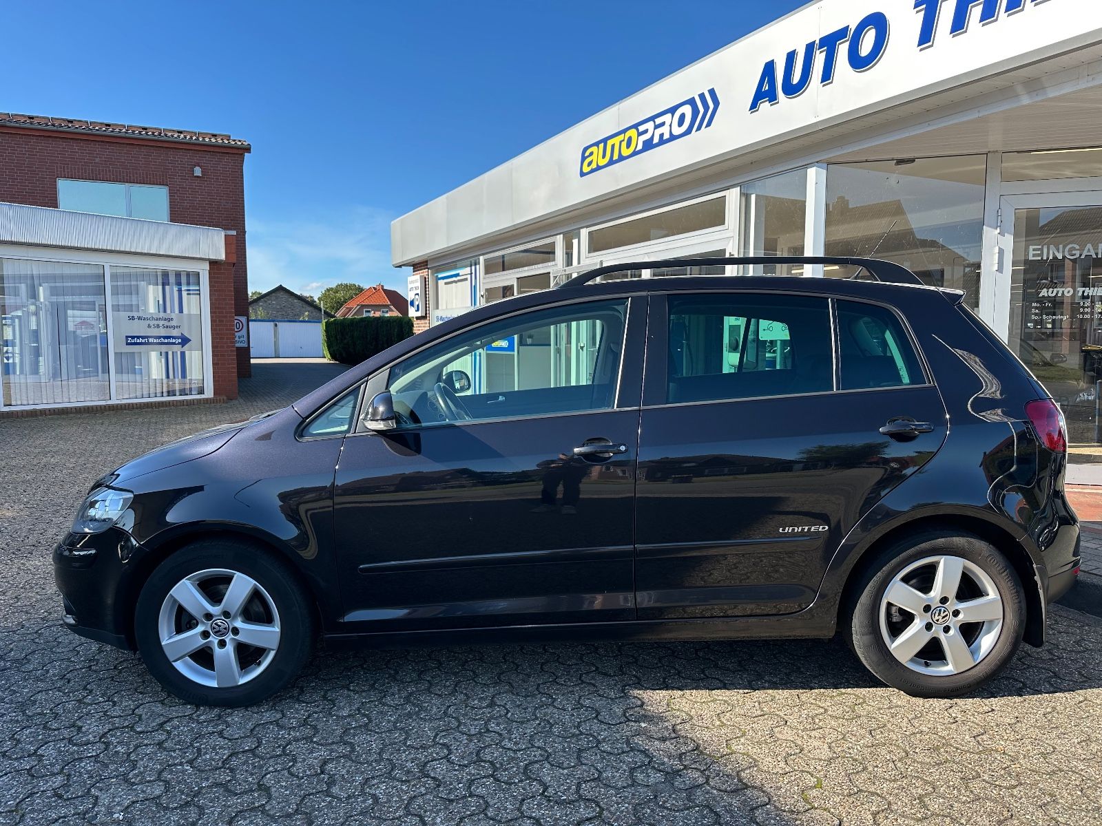 Fahrzeugabbildung Volkswagen Golf Plus 1.6 United AHK/SHZG/GRA