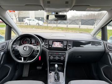 Volkswagen Golf Sportsvan - 10