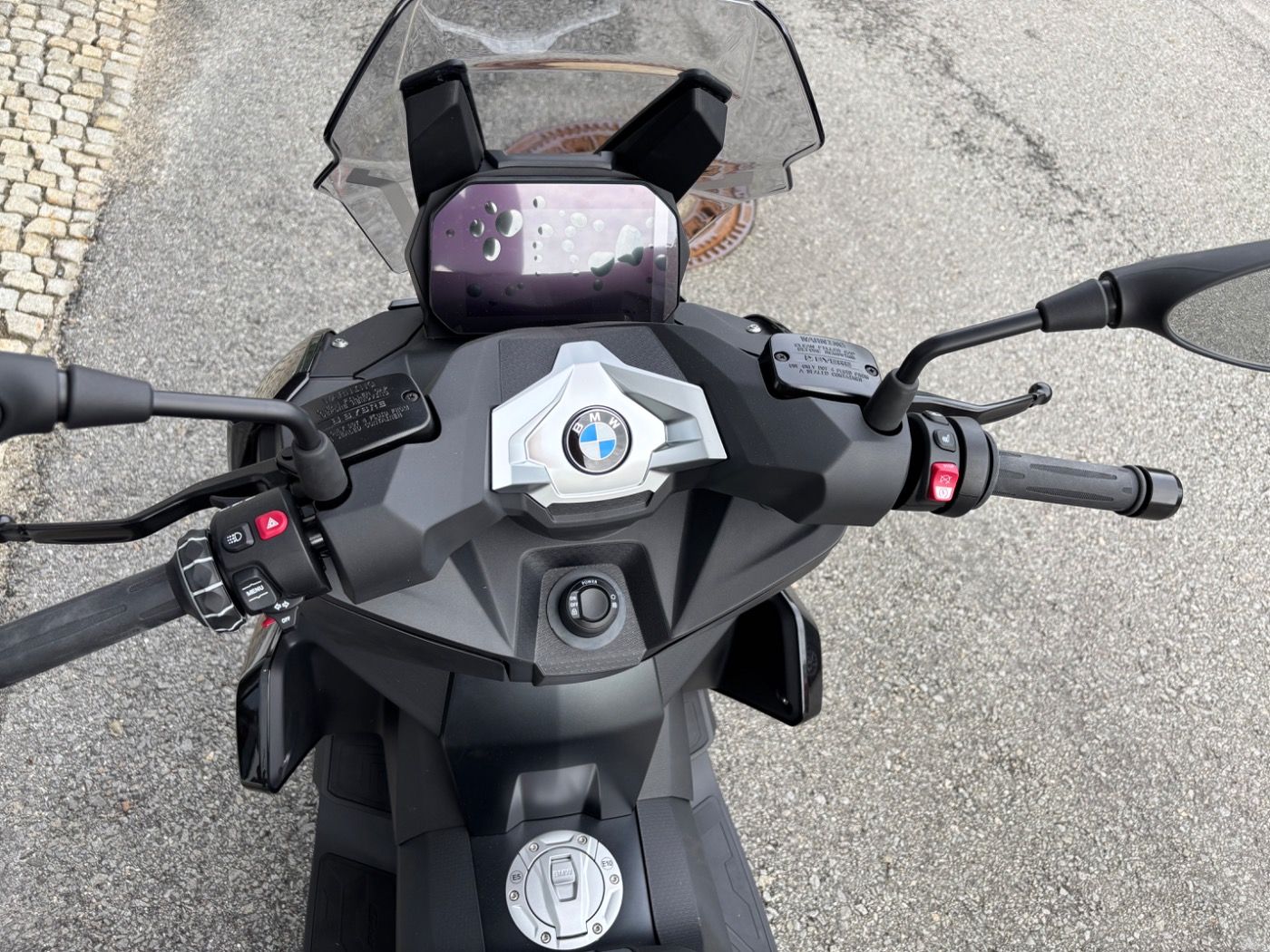 Fahrzeugabbildung BMW C 400 X Komfort-Paket