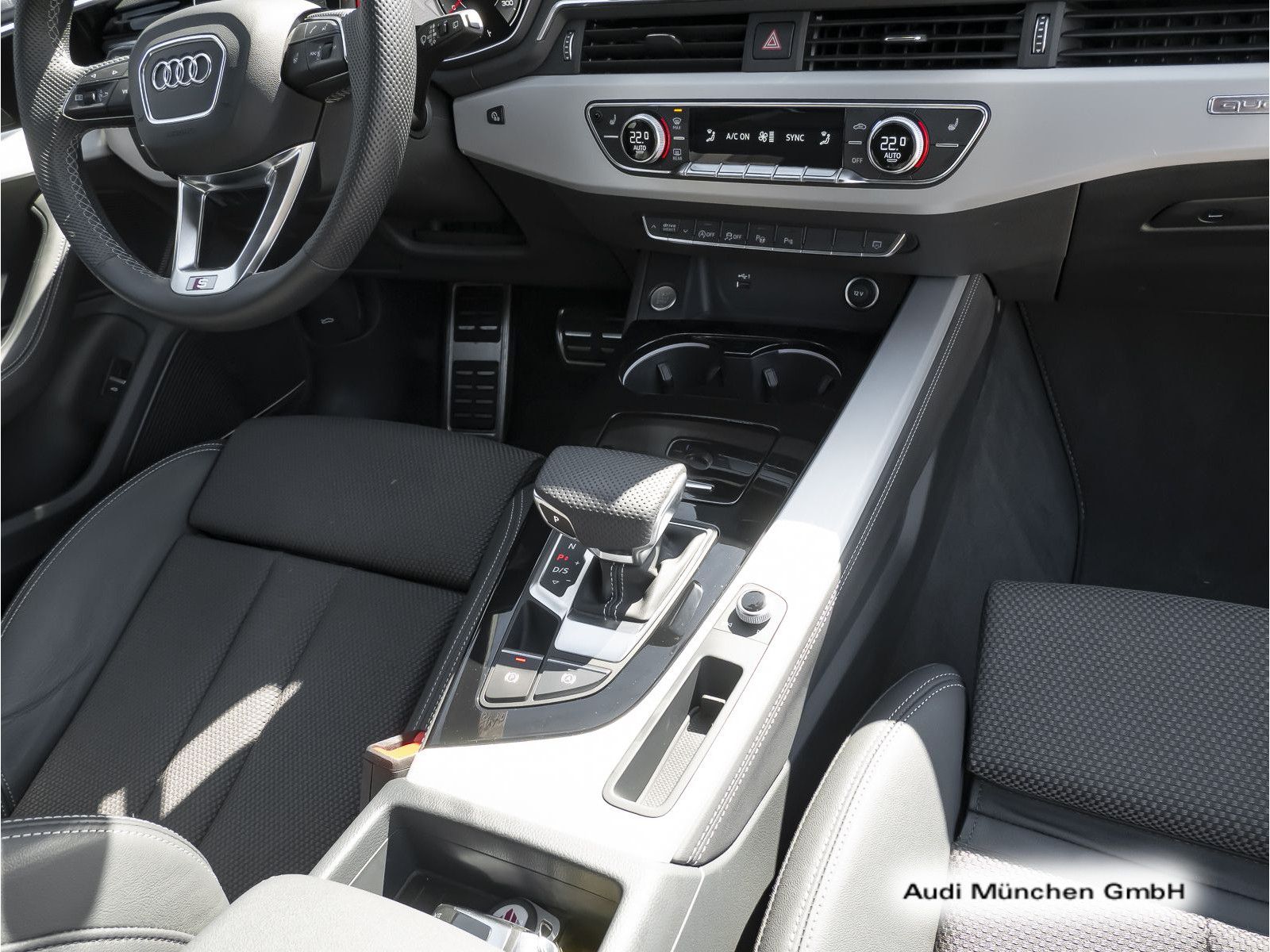 Audi A4 Avant 40 TFSI qu. S tronic S line competition foto 18