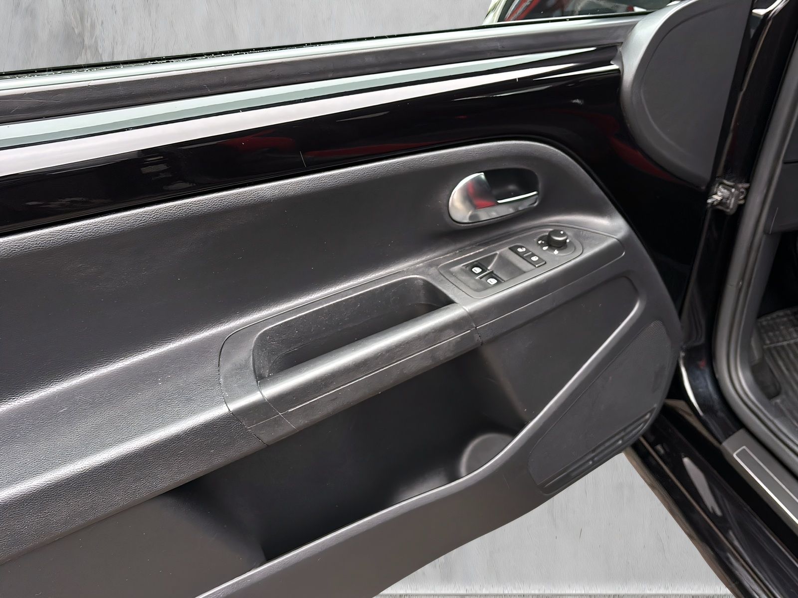 Fahrzeugabbildung SKODA Citigo Monte Carlo 1.0 MPI DAB SITZHEIZUNG KLIMA