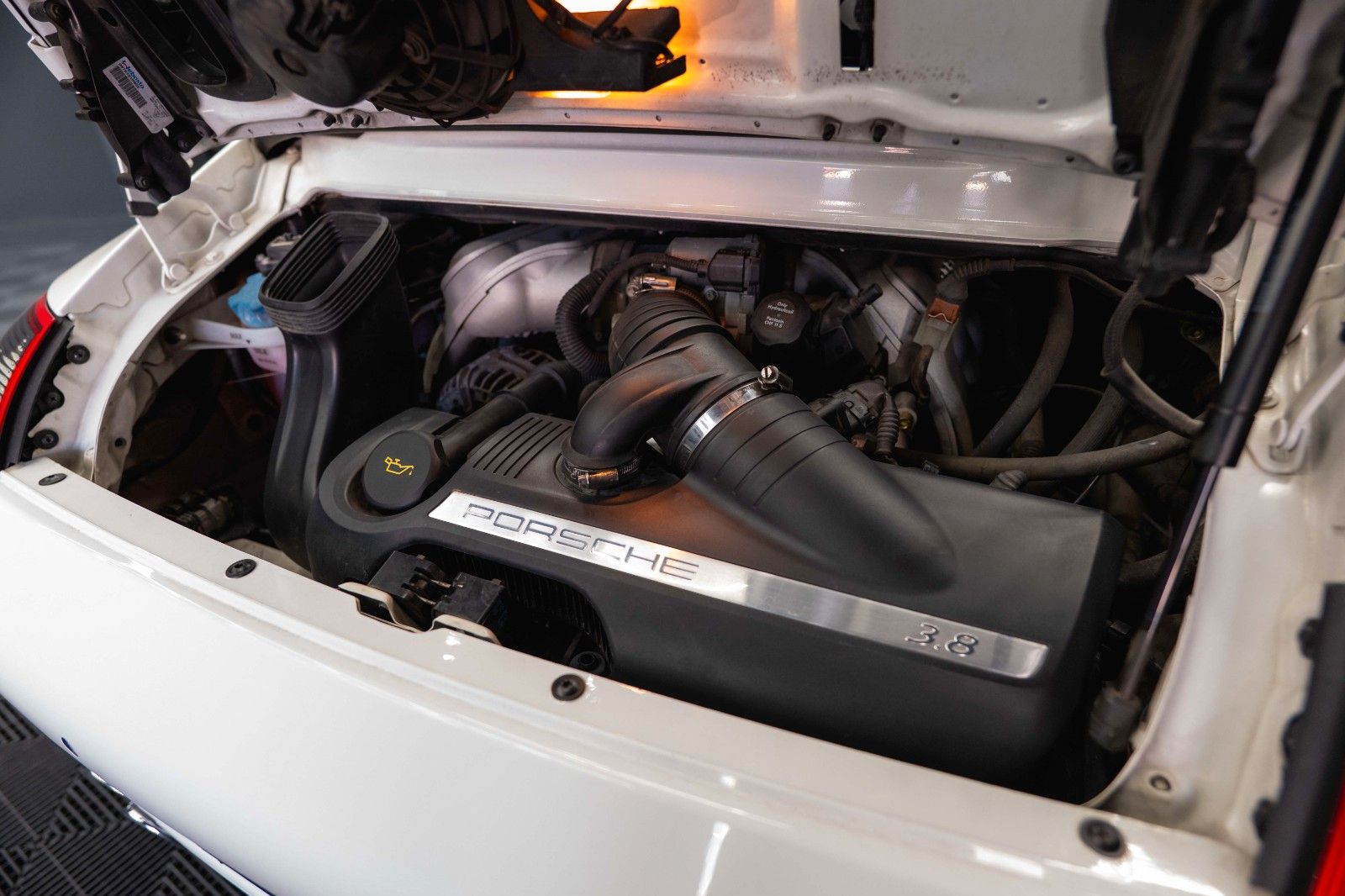 Fahrzeugabbildung Porsche 997 911 Carrera 4 S Cabrio Chrono Unfallfrei