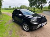 Dacia Duster Prestige Top Zustand  - Dacia Duster Gebrauchtwagen in Hamburg