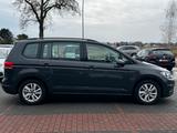 Volkswagen Touran Comfortline 2.0TDI SCR 122PS 6-G*NAVI*AHK - Volkswagen Touran 2.0 TDI