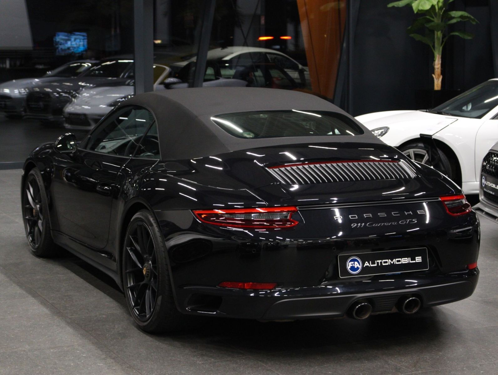 Fahrzeugabbildung Porsche 911 Carrera GTS Sport Chrono Paket Plus+Approved