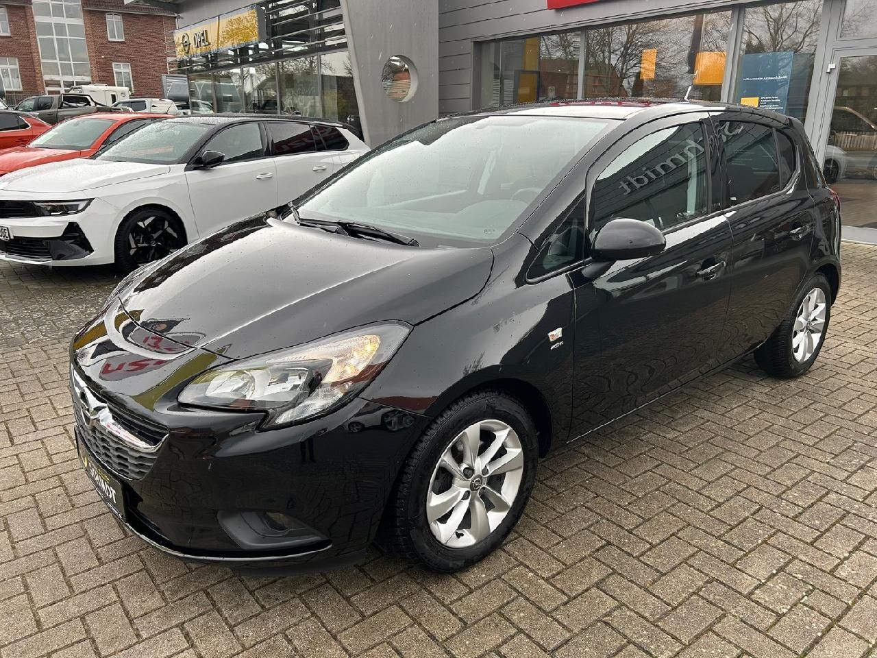 Fahrzeugabbildung Opel Corsa E Active