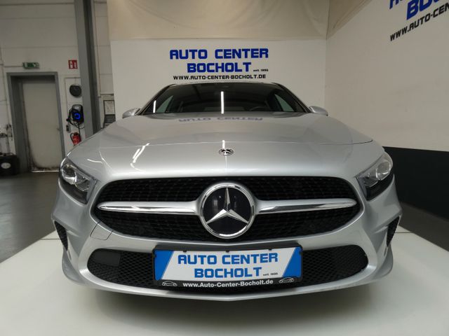 MERCEDES-BENZ A 180 d*Advanced*Navi*Klimaaut*LM*Parktronic