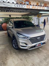 Hyundai TUCSON - 2