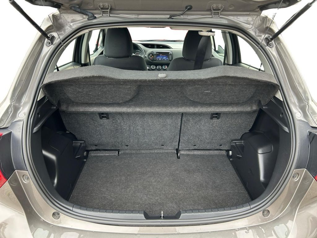 Fahrzeugabbildung Toyota Yaris 1.0 VVT-i Comfort