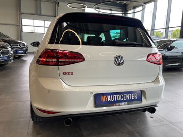 Volkswagen Golf VII Lim. GTI Performance BMT *ACC*BI-XENON*