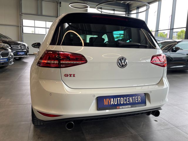 Volkswagen Golf VII Lim. GTI Performance BMT *ACC*BI-XENON*