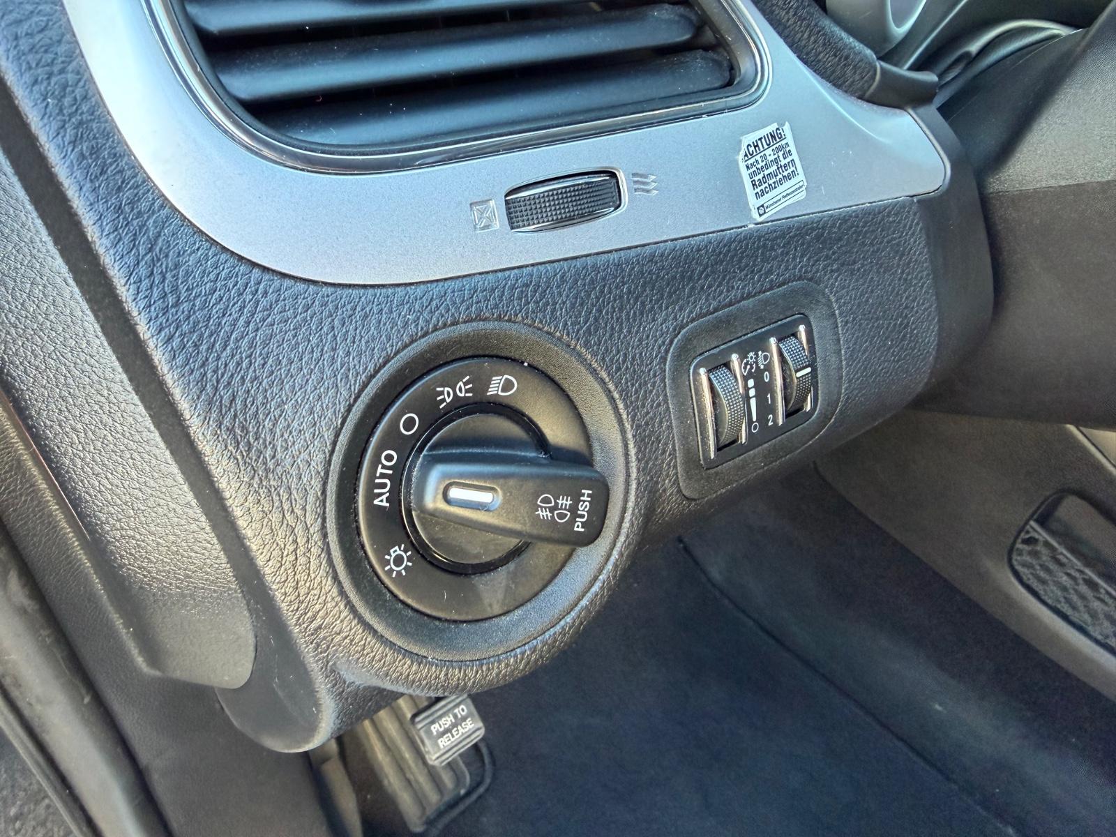 Fiat Freemont*7SITZER*AUTOMATIK*2HAND*AHK*KAMERA*SHZ