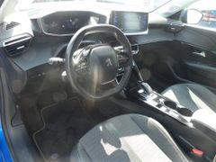 Fahrzeugabbildung Peugeot 208 Elektromotor 136 Allure