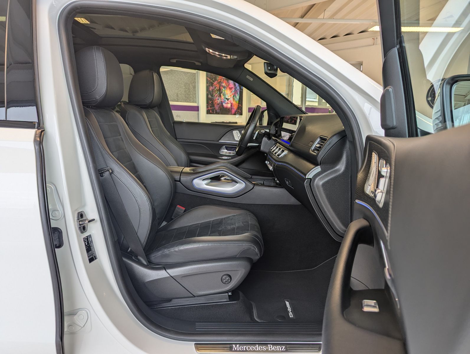 MERCEDES-BENZ GLE 400 d 4M AMG Pano Burmester Multibeam AHK 21 - Image 16