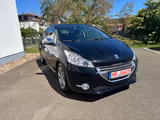 Peugeot 208 Allure* Scheckheftgepflegt - Peugeot 208 Gebrauchtwagen