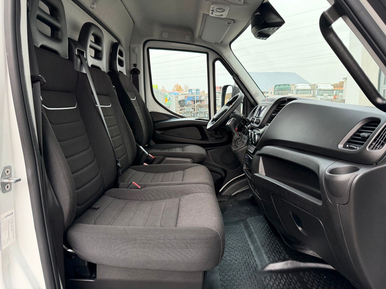 Fahrzeugabbildung Iveco Daily 70C18 HA8 *LBW*Luft*Automatik*