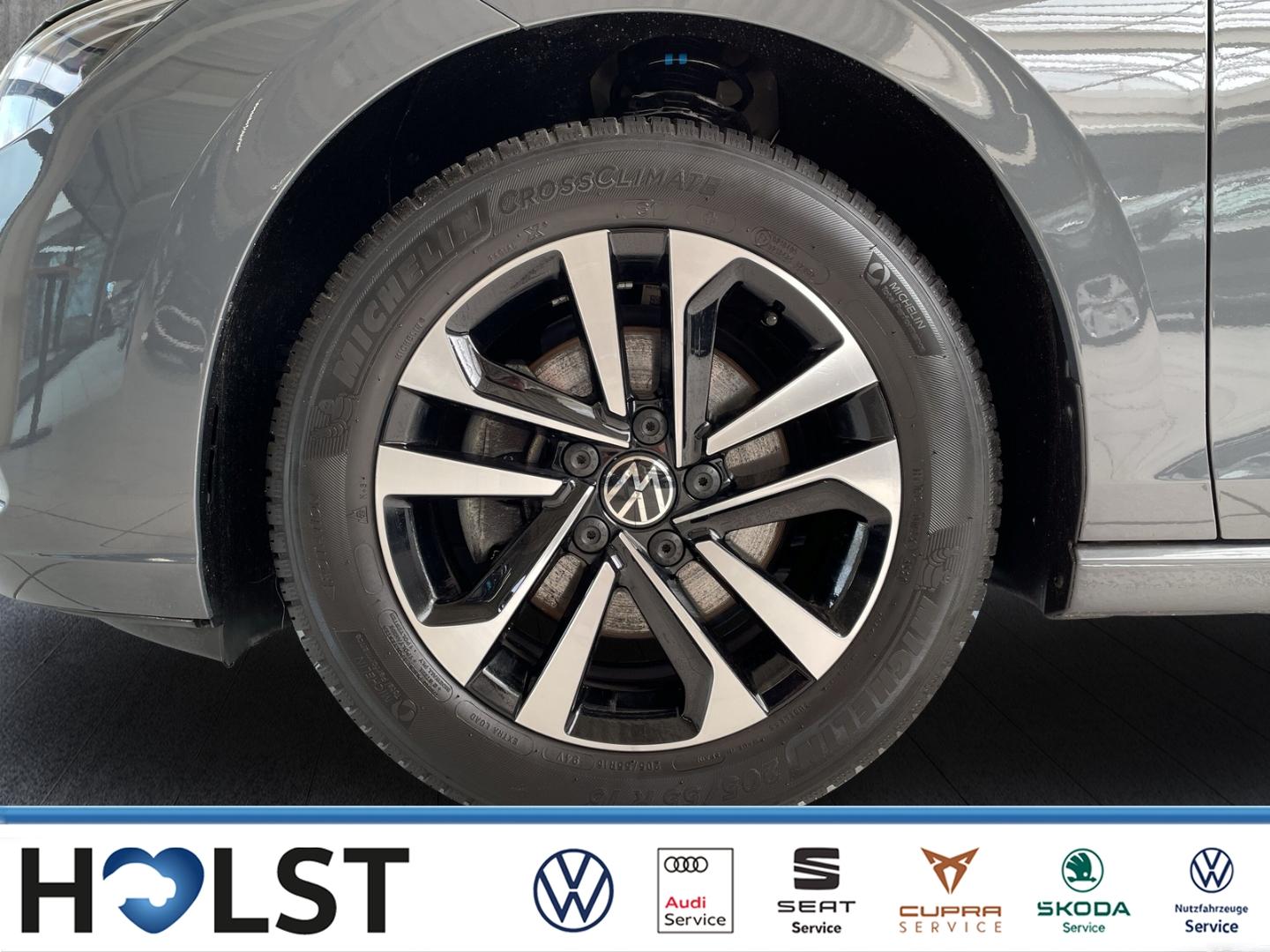 Volkswagen Golf VIII 1.5TSI United StdHZ ACC LED GJR, миниатюра 11