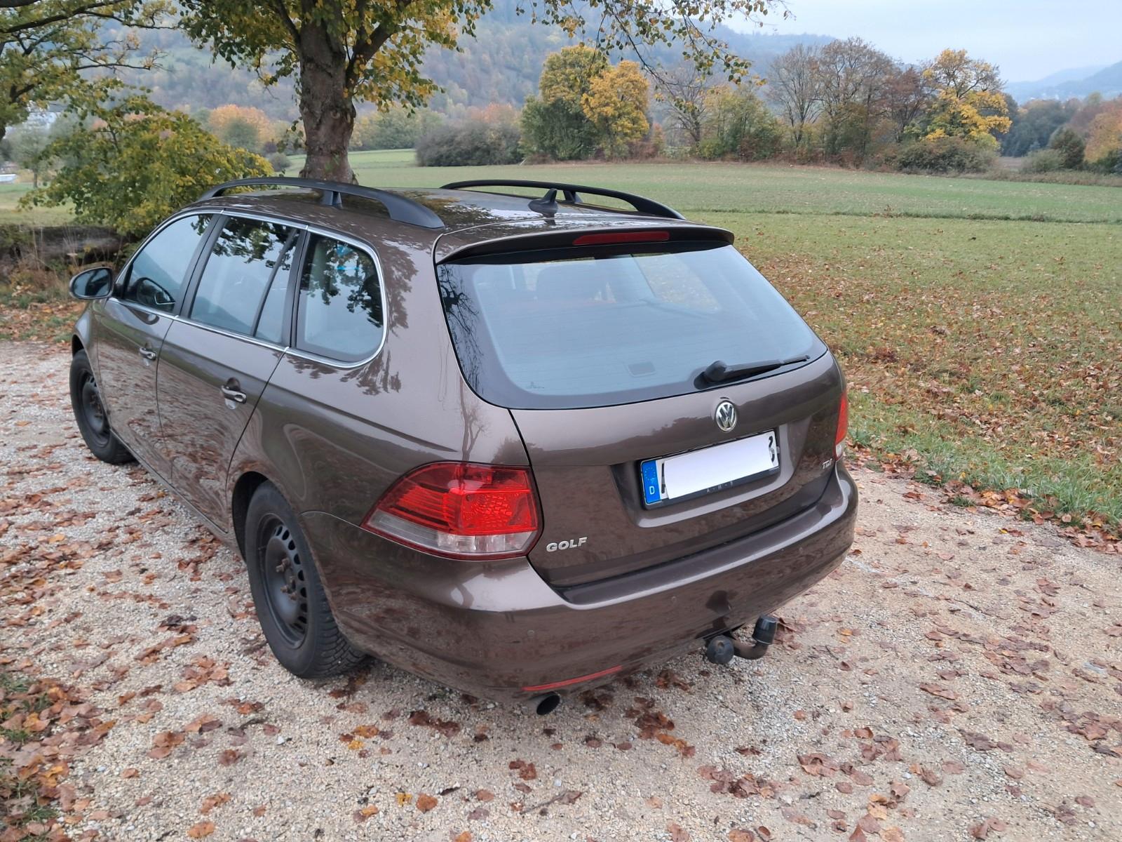 Volkswagen Golf 2012 — interior