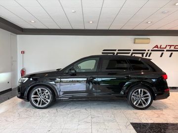 Audi Q7 - 6