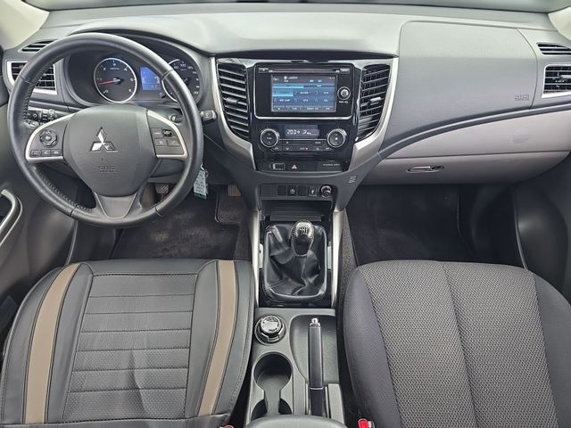 L200 Plus Club Cab 4WD