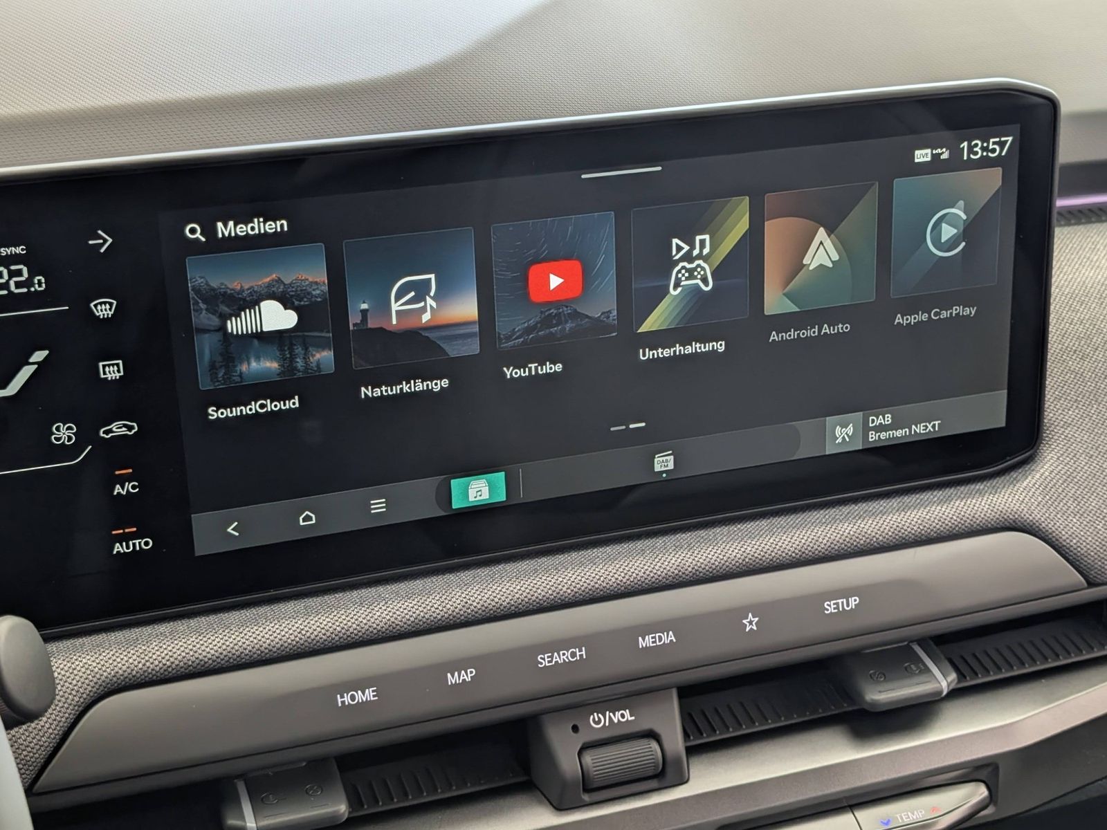 KIA EV3 58,3-kWh Earth Upgrade Business – Bild 24