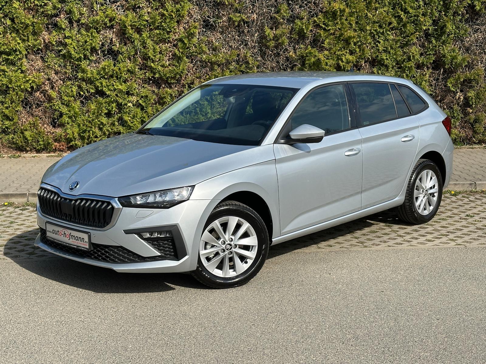 Skoda 116PS Selection Smartlink KESSY KAMERA LM16"AHK