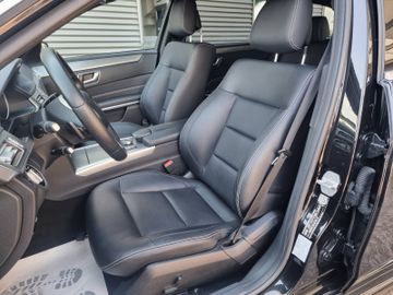Mercedes E 220 - 6